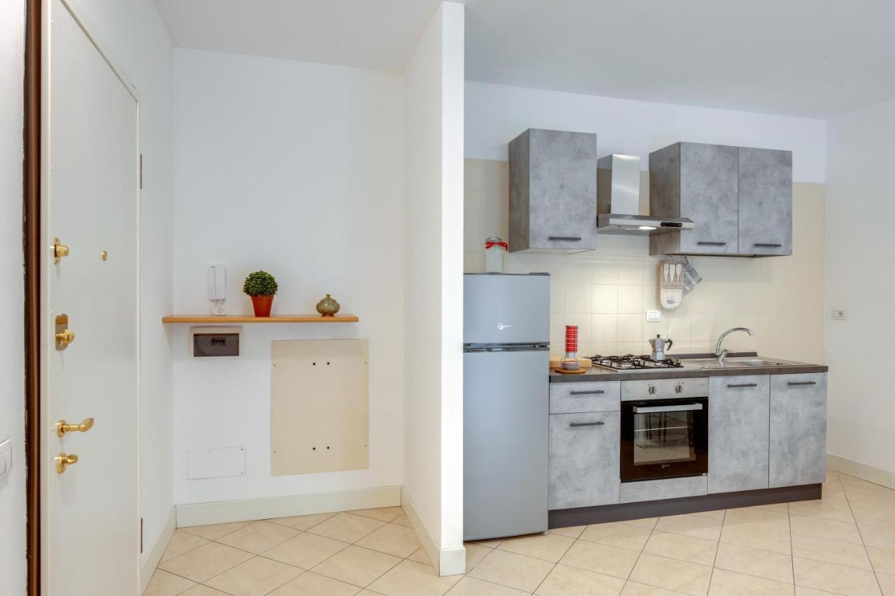 Il Broletto Apartment - Affitti Brevi Italia เลคโค ภายนอก รูปภาพ
